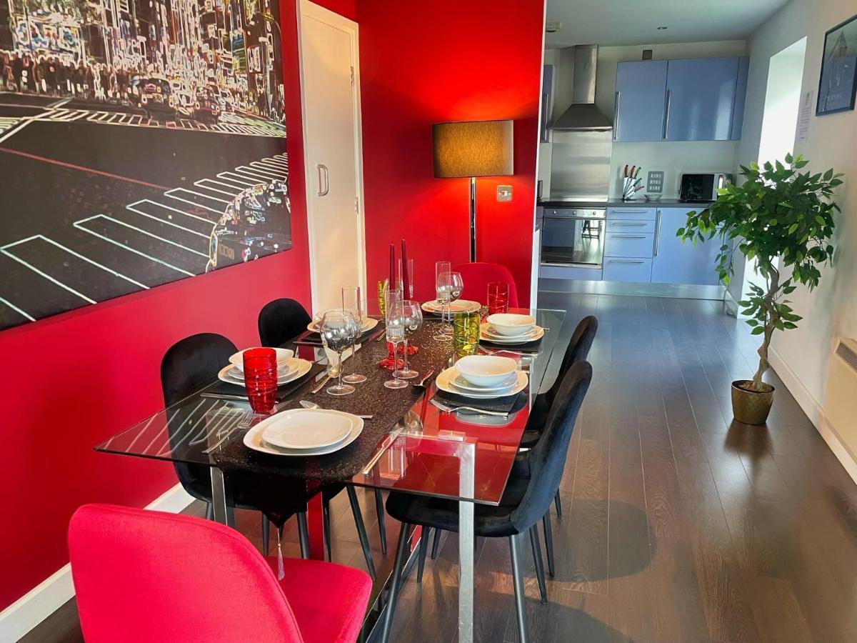 Historic Clock Tower Apartment With Rooftop Terrace And Free Secure Parking シェフィールド エクステリア 写真